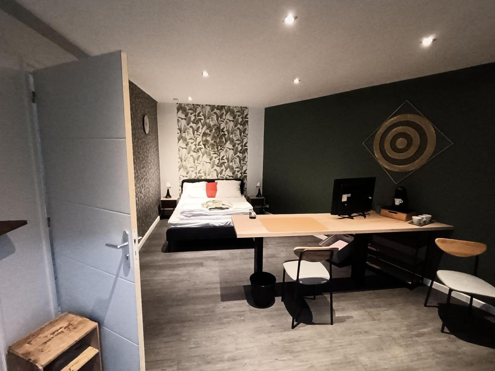 Chambre Avec Entree Privative Plemet Exterior photo